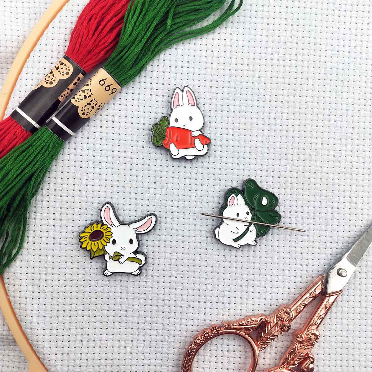 Needle Minder Magnet - Needle Minder Rabbit, Bunny Needle Holder