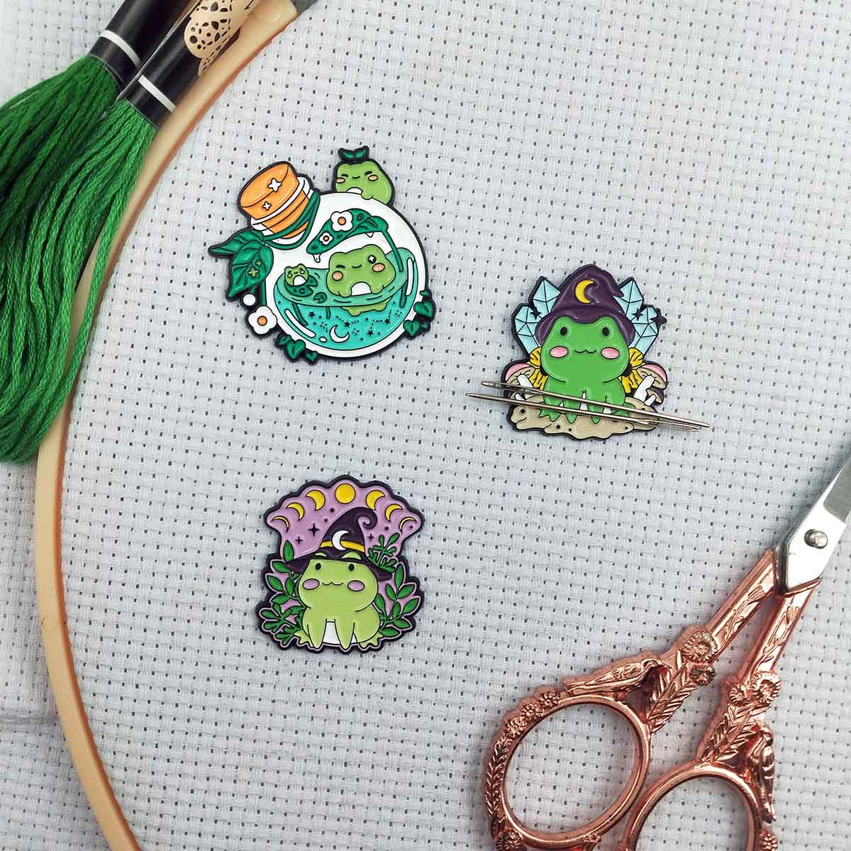 Needle Minder Magnet - Magnetic Frog Needle Minder, Cute Animal
