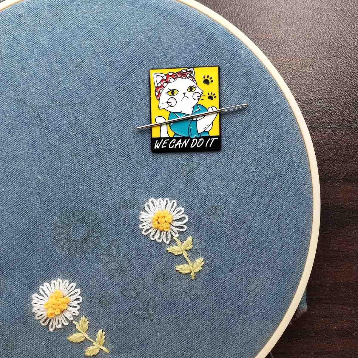 Cross Stitch Needle Minder Mag - огляд і ціна Needle Minder Magnet