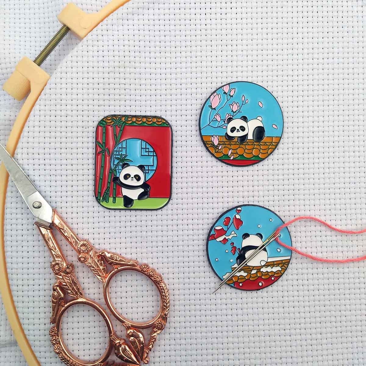 Cute Panda Magnetic Needle Min - огляд і ціна Needle Minder Magnet