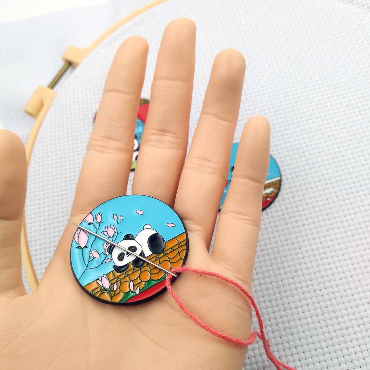 Cute Panda Magnetic Needle Min - огляд і ціна Needle Minder Magnet