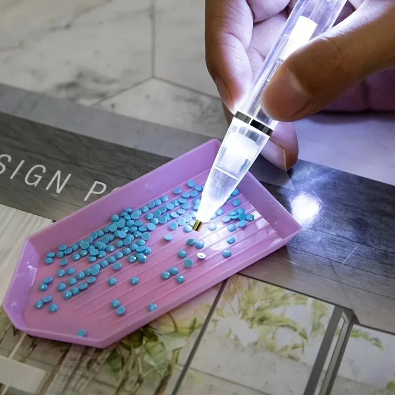 LED Light Diamond Painting Pen - огляд і ціна Embroidery Handicraft