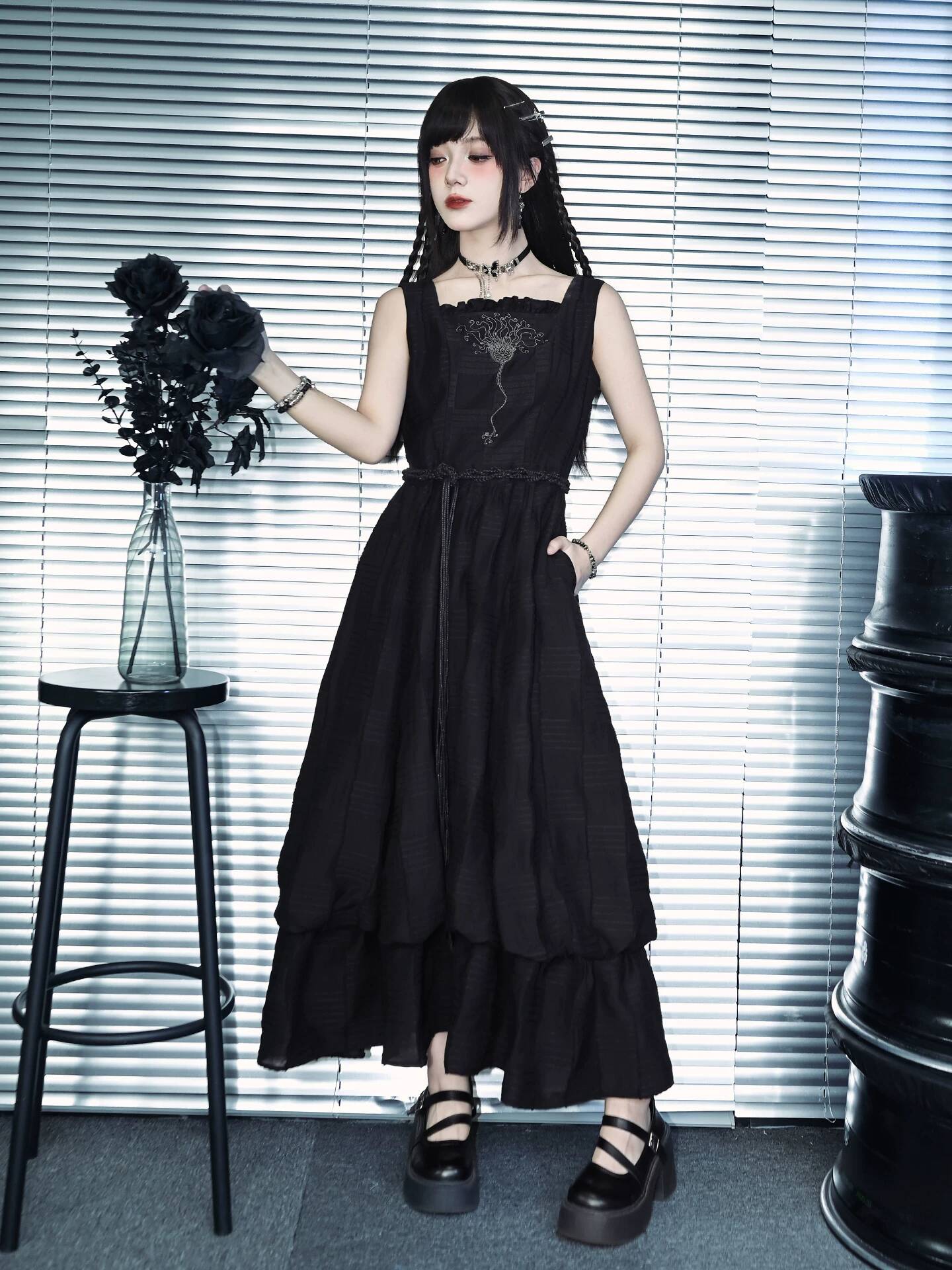 New Crinoid Embroidery Black D - огляд і ціна Embroidery Skirt