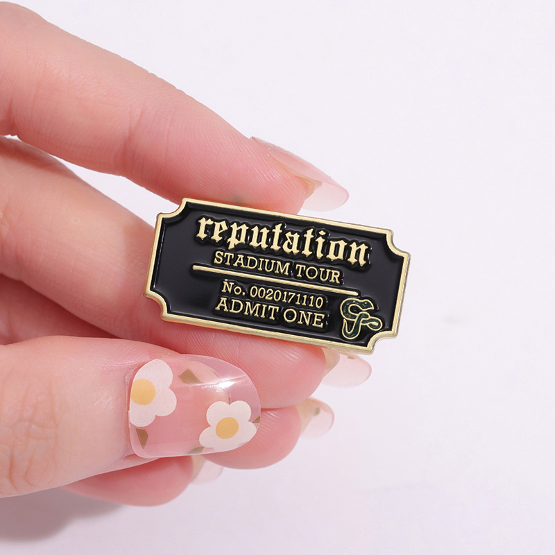 Creative music album brooch re - огляд і ціна Embroidery Initials