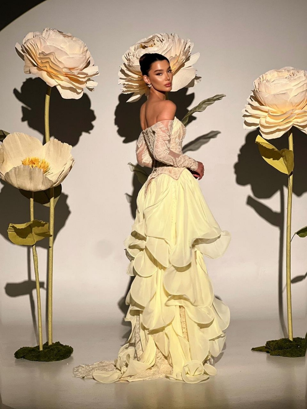 Exquisite Butter Yellow Prom D - огляд і ціна Embroidery Yellow Dress