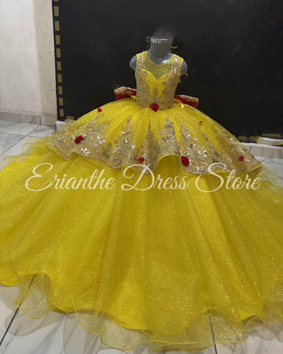 Yellow Flower Girl Dress For W - огляд і ціна Embroidery Yellow Dress
